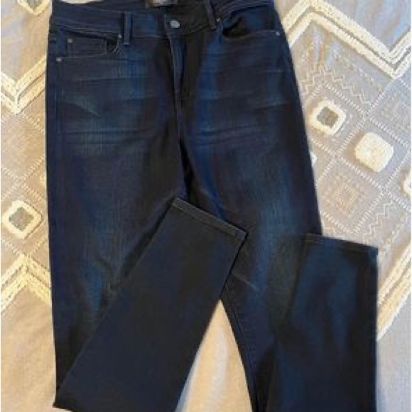 Fidelity mid rise skinny Belvedere dark denim. 
Size 30. Inseam is 33”/34”…NEW - Picture 2 of 3